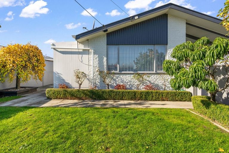 Photo of property in 86 Robertson Street, Gore, 9710