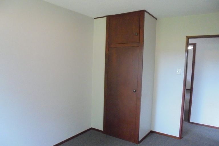 Photo of property in 1/204 Grimseys Road, Redwood, Christchurch, 8051