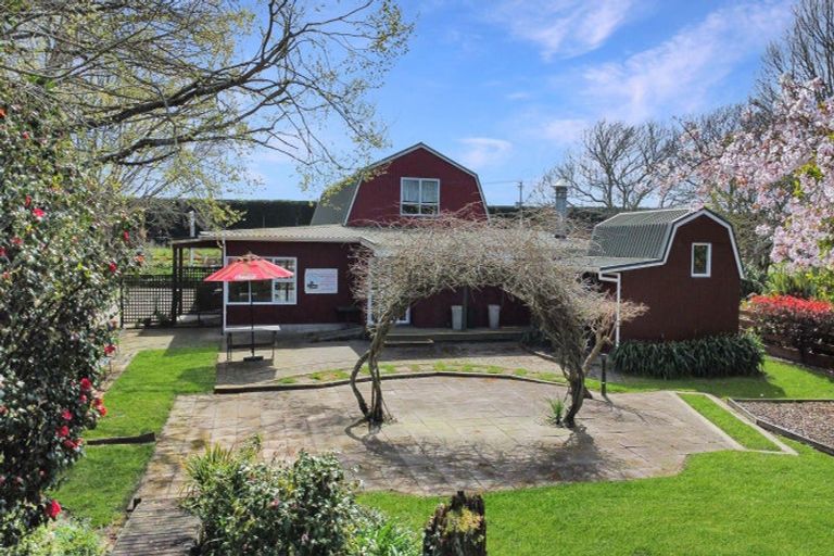 Photo of property in 237 Thornton Road, Thornton, Whakatane, 3194