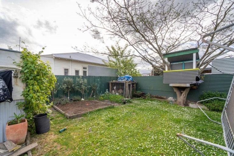 Photo of property in 64 Bannister Street, Masterton, 5810