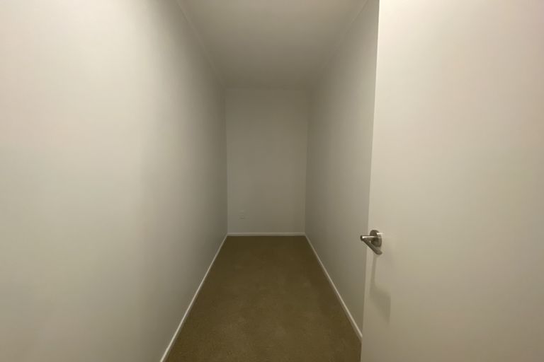 Photo of property in 34 Derrimore Heights, Clover Park, Auckland, 2019