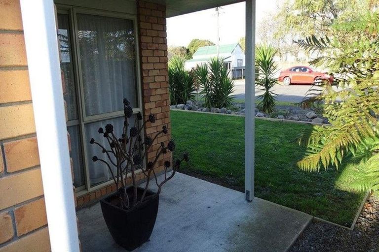 Photo of property in 24 Reeve Street, Levin, 5510