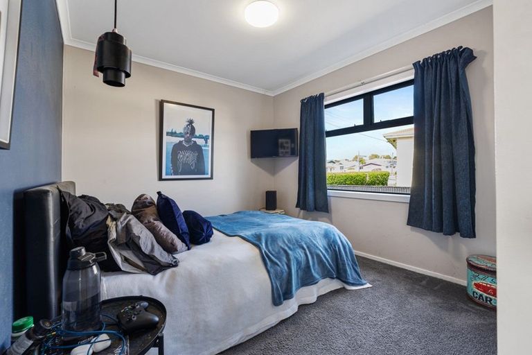 Photo of property in 64 Cloten Road, Stratford, 4332