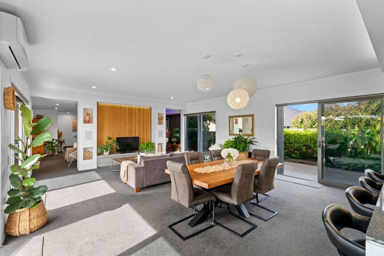 Photo of property in 20 Mcneish Place, Pokeno, 2402