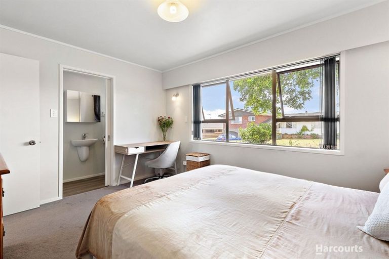 Photo of property in 4 Harbour Crest Drive, Waiuku, 2123