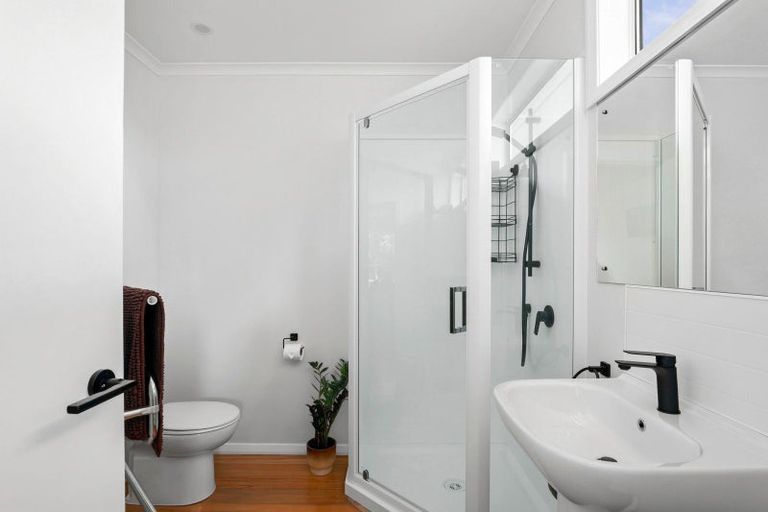 Photo of property in 3 Churchill Place, Cambridge, 3434