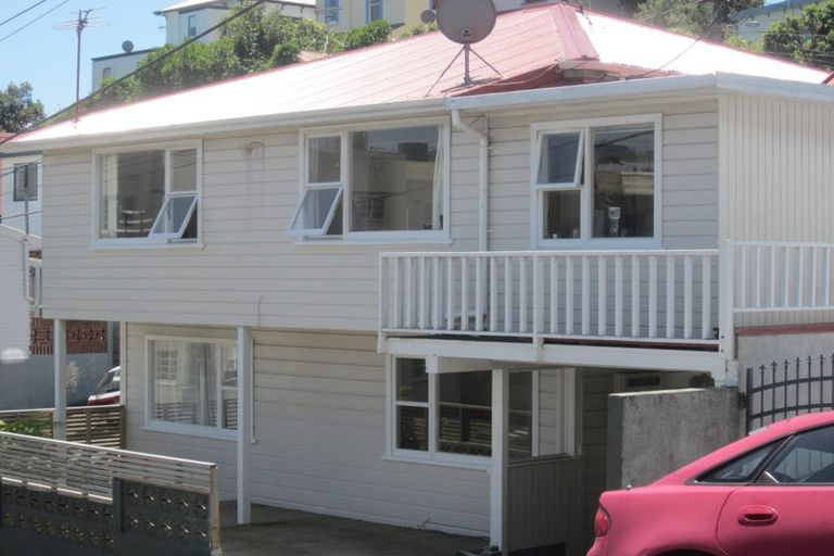 Photo of property in 87 Majoribanks Street, Mount Victoria, Wellington, 6011