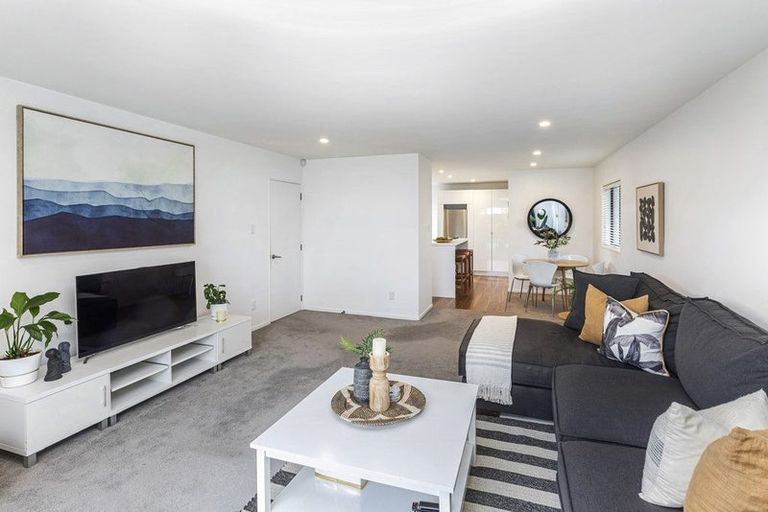 Photo of property in 2/73 Winchester Street, Merivale, 8014