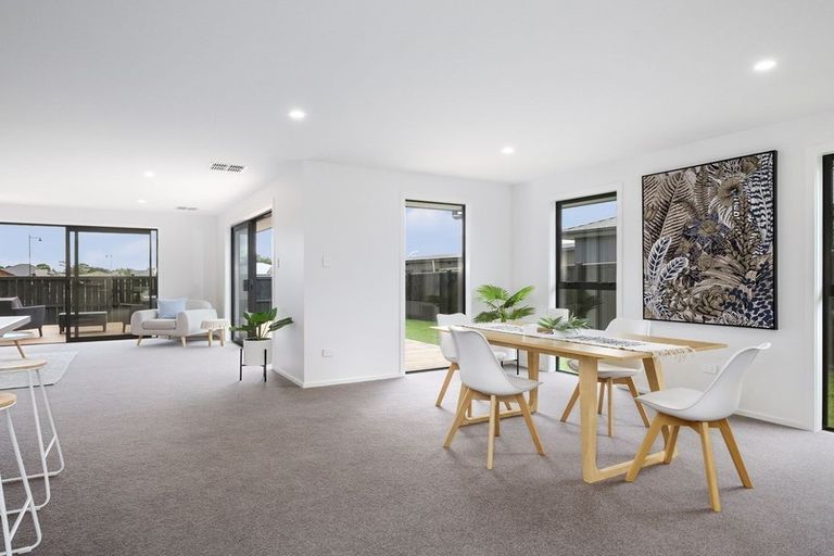 Photo of property in 145 Wingatui Road, Mosgiel, 9024