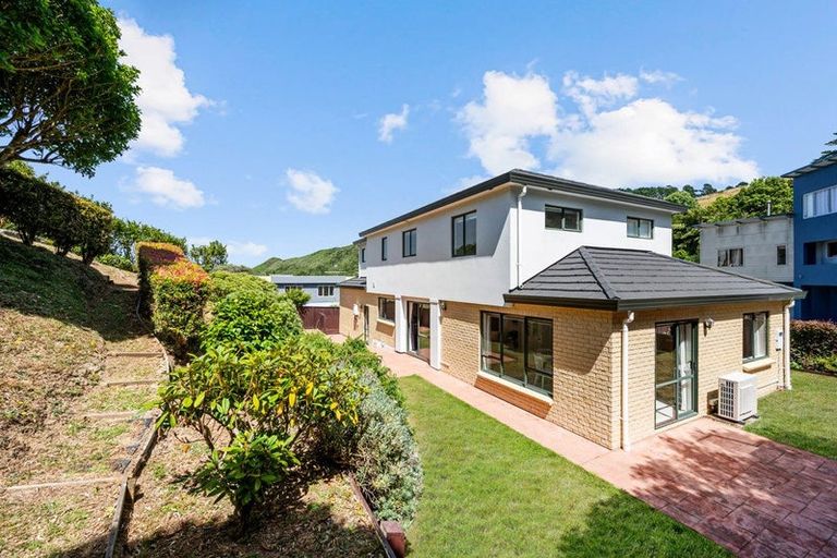 Photo of property in 12 Forsyth Grove, Brooklyn, Wellington, 6021