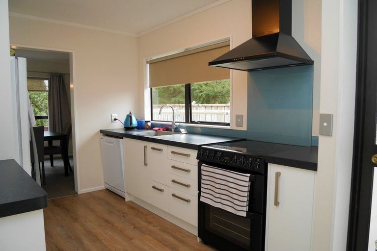 Photo of property in 22 Rosewood Place, Paraparaumu, 5032