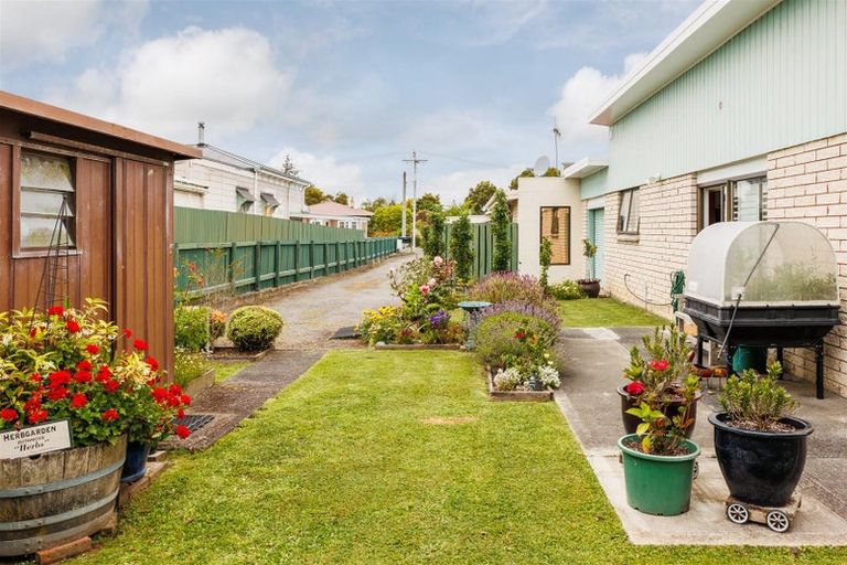 Photo of property in 3/10 Oxford Street, Marton, 4710