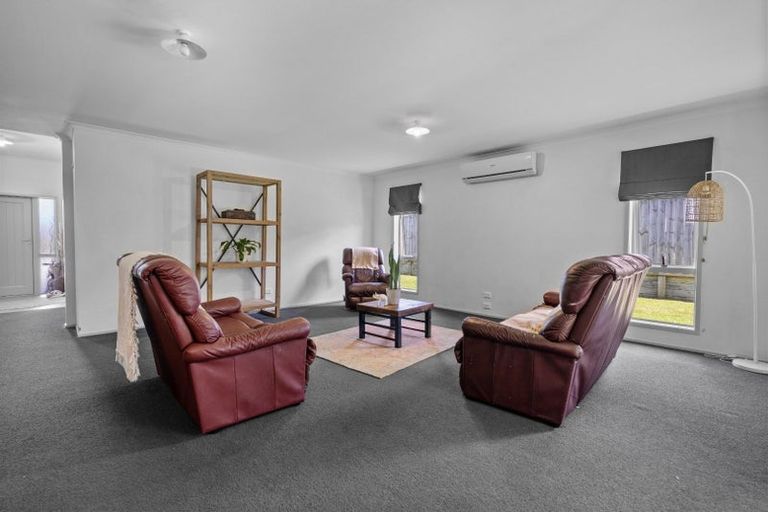 Photo of property in 30 Patatee Terrace, Baverstock, Hamilton, 3200