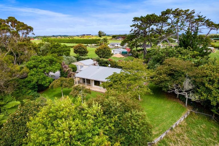 Photo of property in 282 Smart Road, Hillsborough, New Plymouth, 4372