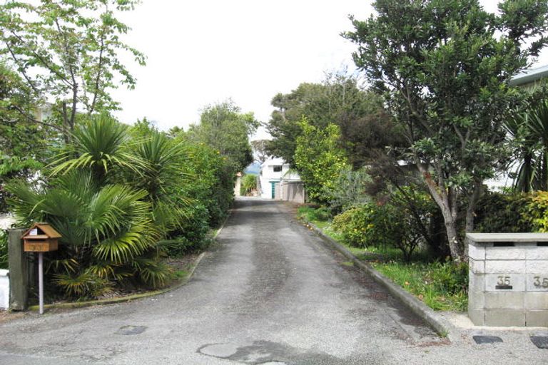Photo of property in 39 Martin Street, Monaco, Nelson, 7011