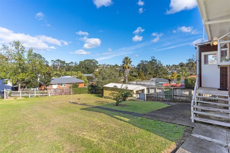 Photo of property in 42 Saffron Street, Birkdale, Auckland, 0626