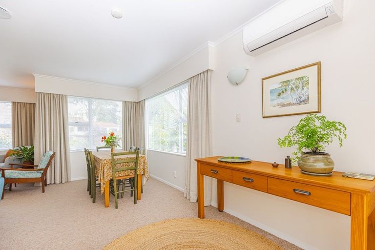 Photo of property in 48 Great North Road, Saint Johns Hill, Whanganui, 4500