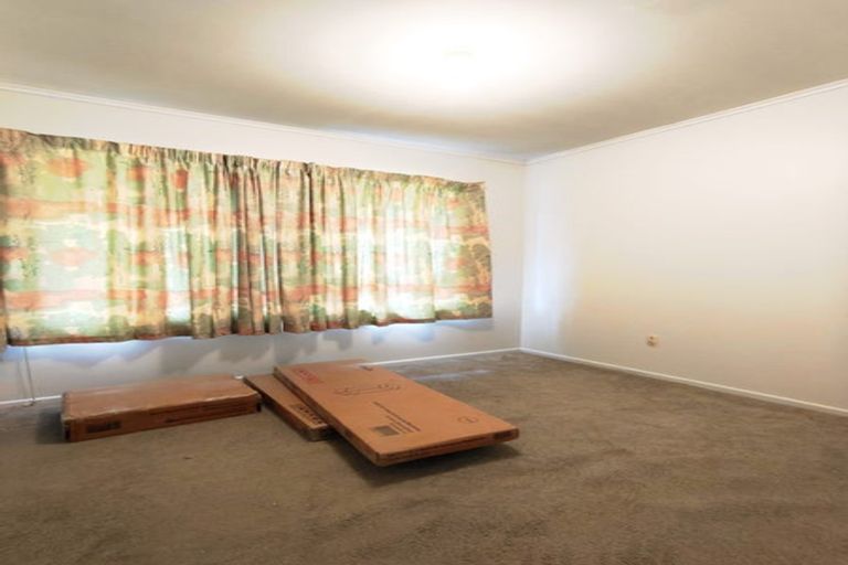 Photo of property in 6 Garus Avenue, Mangere East, Auckland, 2024