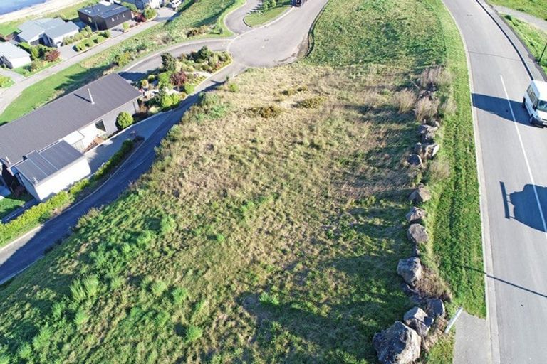 Photo of property in 2 Te Wharau Lane, Charteris Bay, Governors Bay, 8971