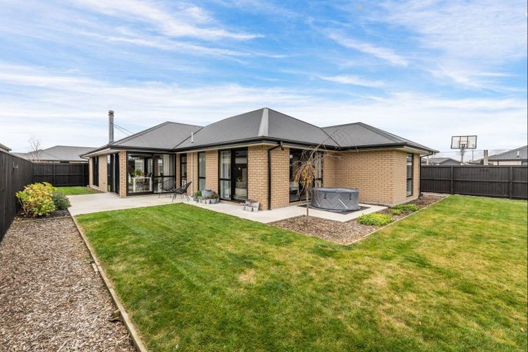 Photo of property in 28 Spirit Terrace, Rolleston, 7615