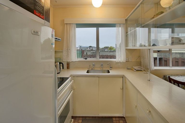 Photo of property in 2/16 Cobham Crescent, Stoke, Nelson, 7011