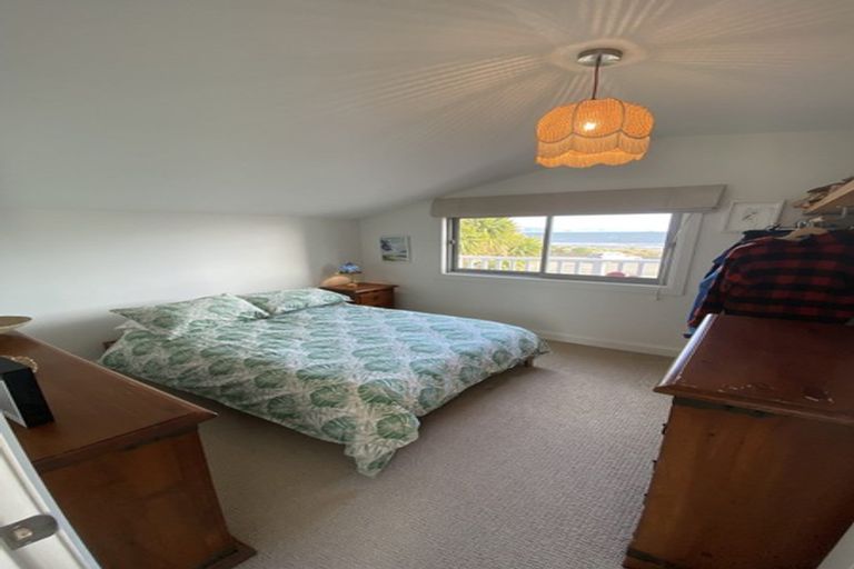 Photo of property in 241 The Esplanade, Petone, Lower Hutt, 5012