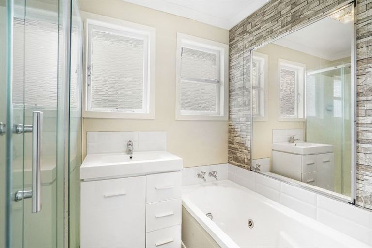 Photo of property in 7 Rosalind Street, Deanwell, Hamilton, 3206