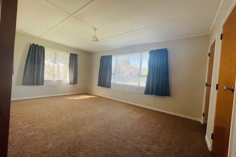 Photo of property in 5 Barton Avenue, Marewa, Napier, 4110