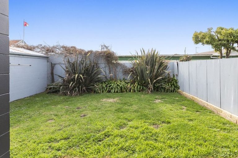 Photo of property in 4/30 Epsom Road, Sockburn, Christchurch, 8042