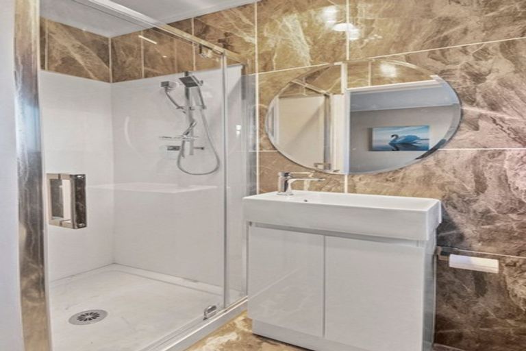 Photo of property in 1/26 Tamworth Close, Manurewa, Auckland, 2102