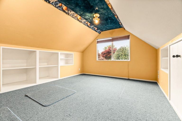 Photo of property in 45 Iriirikapua Parade, Owhata, Rotorua, 3010