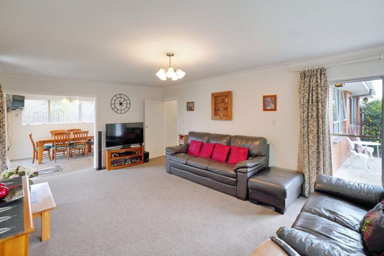 Photo of property in 41a Lake Terrace Road, Burwood, Christchurch, 8061