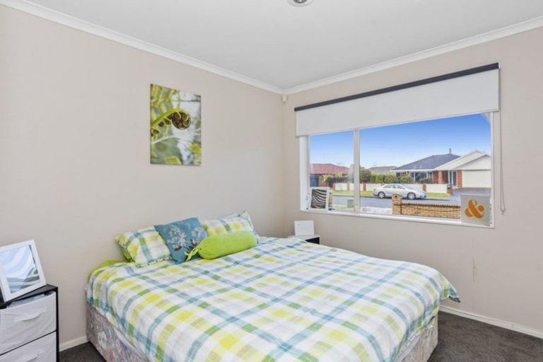 Photo of property in 18 Lotus Avenue, Mount Maunganui, 3116