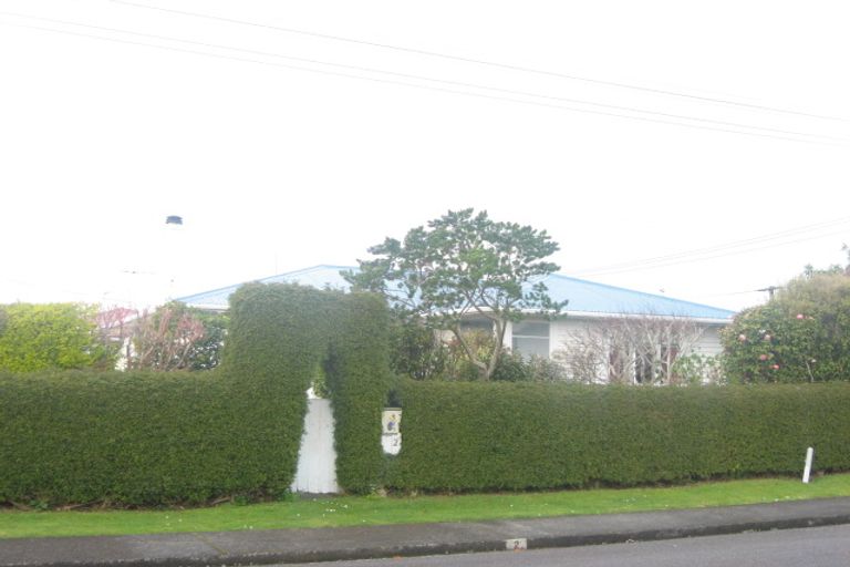 Photo of property in 2 Rata Street, Upper Vogeltown, New Plymouth, 4310