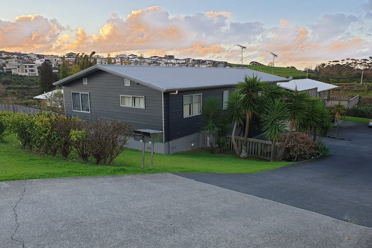 Photo of property in 7 Glenvar Road, Torbay, Auckland, 0630