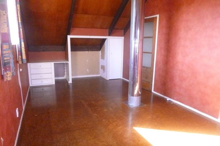 Photo of property in 8 Helleur Road, Massey, Auckland, 0614