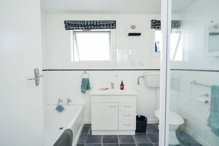 Photo of property in 181 Bay Road, Grasmere, Invercargill, 9810