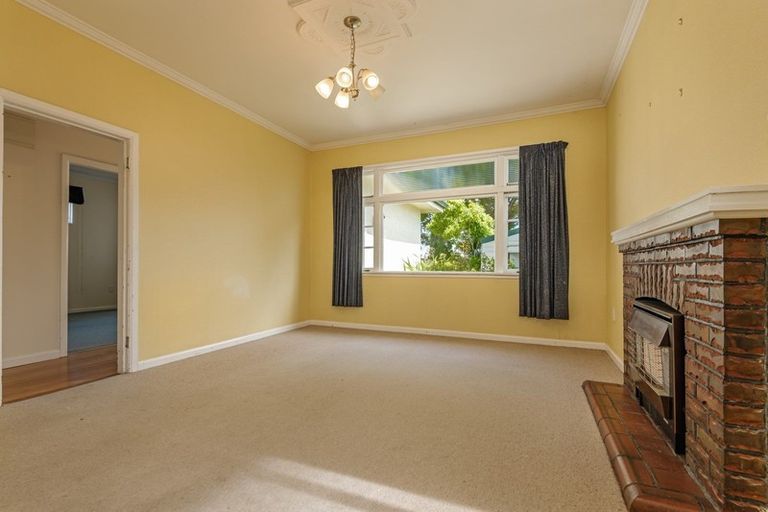 Photo of property in 232 Tremaine Avenue, Highbury, Palmerston North, 4412