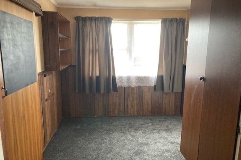 Photo of property in 20 Cricket Place, Melville, Hamilton, 3206