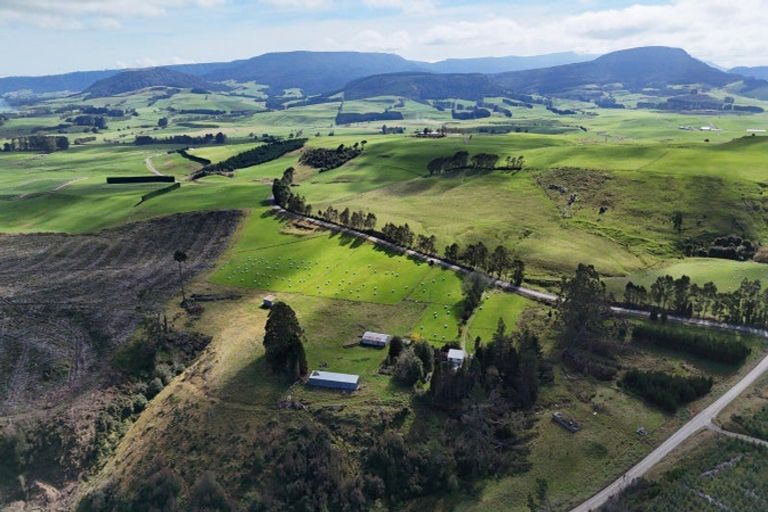 Photo of property in 226 Mokoreta-tahakopa Road, Mokoreta, Wyndham, 9892