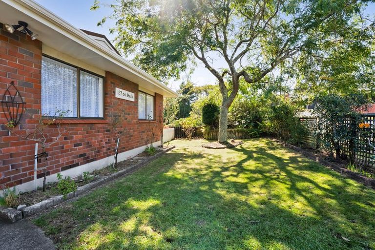 Photo of property in 87 Heta Road, Highlands Park, New Plymouth, 4312