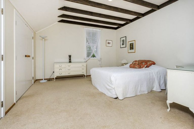 Photo of property in 75 Moore Street, Hillcrest, Auckland, 0627