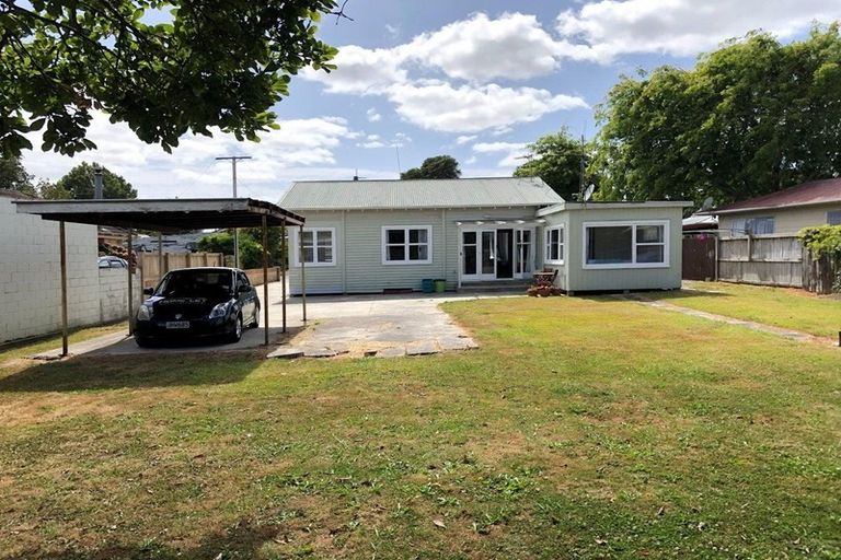 Photo of property in 135 Galloway Street, Hamilton East, Hamilton, 3216