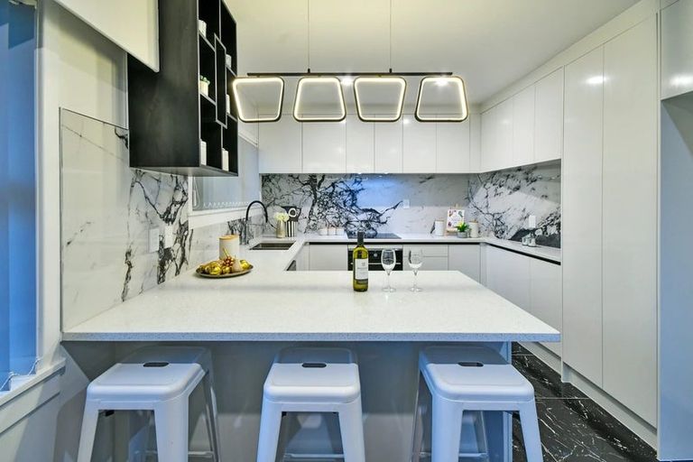 Photo of property in 51 Willis Road, Papakura, 2110