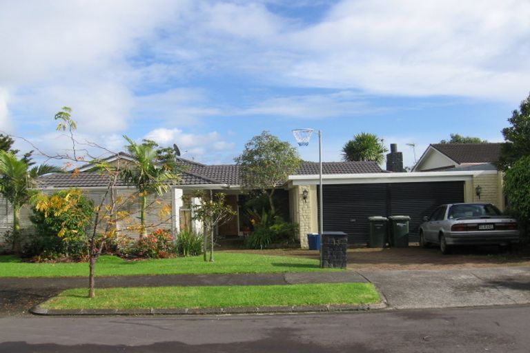 Photo of property in 13 Tercel Place, Sunnyhills, Auckland, 2010