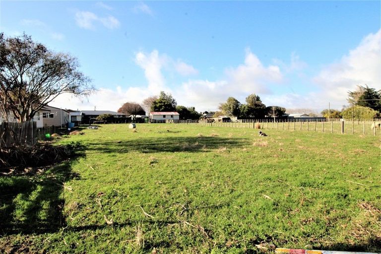 Photo of property in 28 Gordon Street, Woodville, 4920