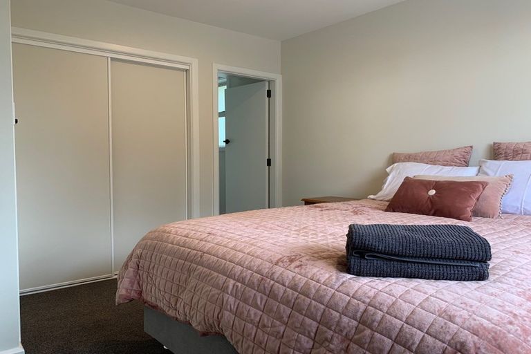 Photo of property in 117 Withells Road, Avonhead, Christchurch, 8042