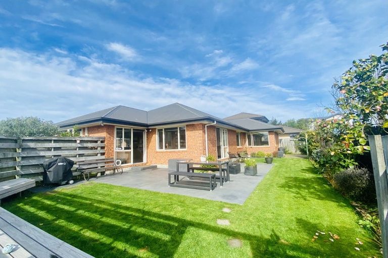 Photo of property in 21 Blake Street, New Brighton, Christchurch, 8061