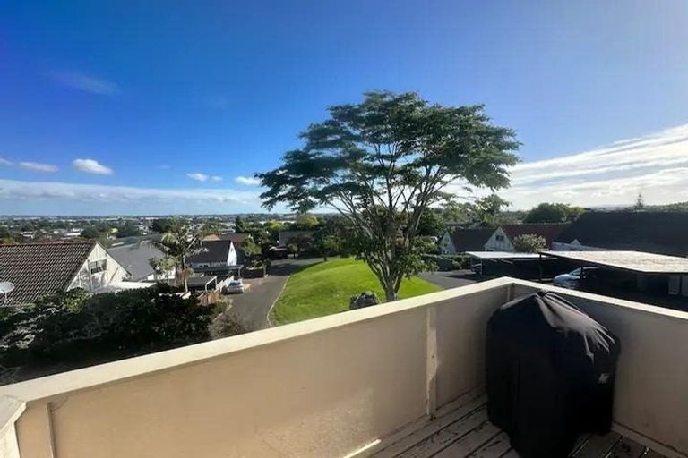 Photo of property in 17l Harding Avenue, Mount Wellington, Auckland, 1072