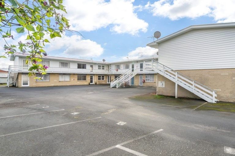 Photo of property in 121-123 Bell Road, Waiwhetu, Lower Hutt, 5010